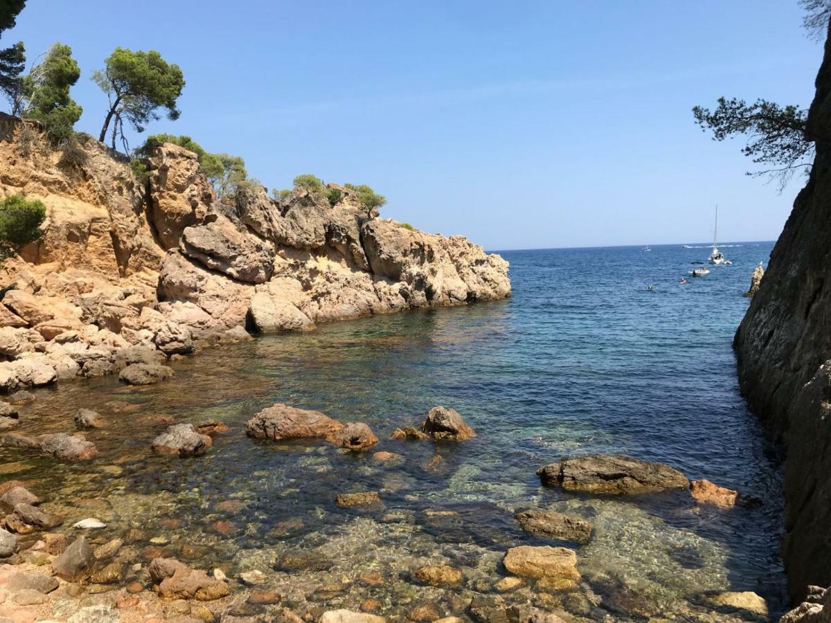 דירות קאלייה דה פאלאפרוג'ל Calella Golfet Sobremar מראה חיצוני תמונה